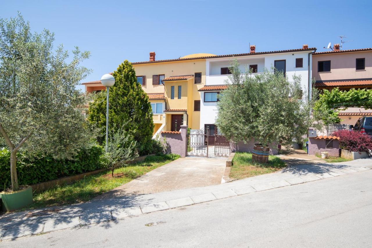 Apartment Rnjak Vinkuran Εξωτερικό φωτογραφία